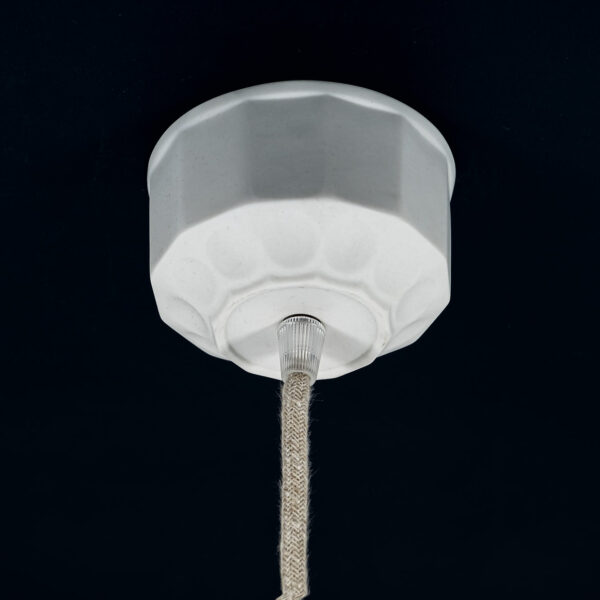 Porcelanowa maskownica sufitowa